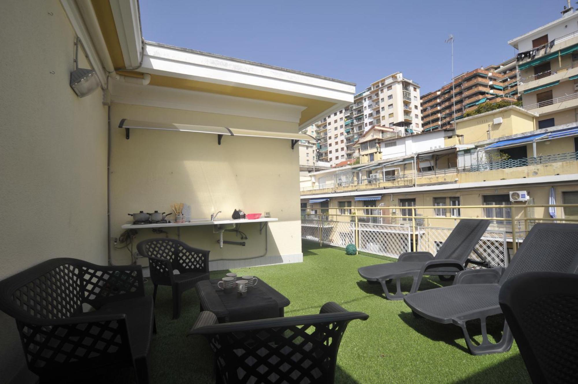 Casa Rosa Lucia Centrale Con Parcheggio 산레모 외부 사진