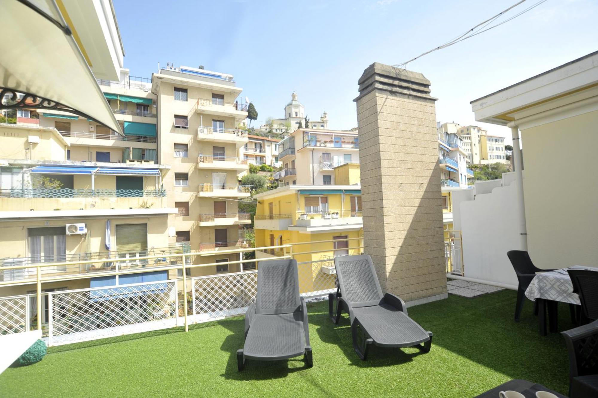 Casa Rosa Lucia Centrale Con Parcheggio 산레모 외부 사진