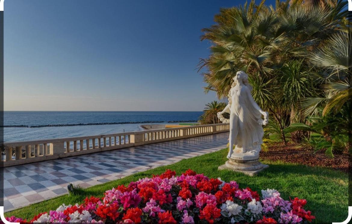 Casa Rosa Lucia Centrale Con Parcheggio 산레모 외부 사진